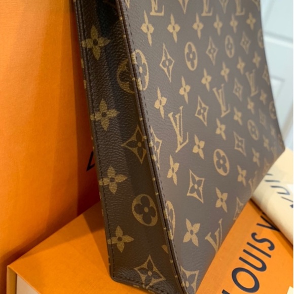 🆕🥰💗LOUIS VUITTON Monogram Toiletry Pouch 26 - Picture 10 of 14
